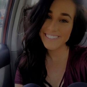 Meet your Posher, Hailey